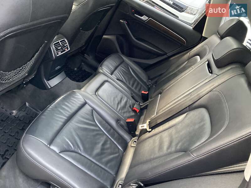 Внедорожник / Кроссовер Audi Q5 2014 в Мукачево