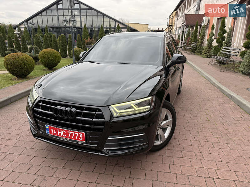 Внедорожник / Кроссовер Audi Q5 2019 в Стрые