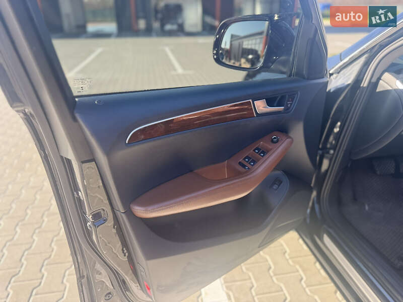 Позашляховик / Кросовер Audi Q5 2009 в Вінниці фото 44 Позашляховик / Кросовер Audi Q5 2009 в Вінниці