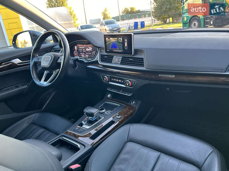 Позашляховик / Кросовер Audi Q5 2017 в Василькові