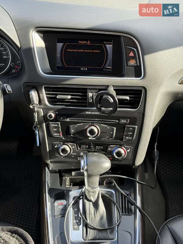 Внедорожник / Кроссовер Audi Q5 2014 в Киеве