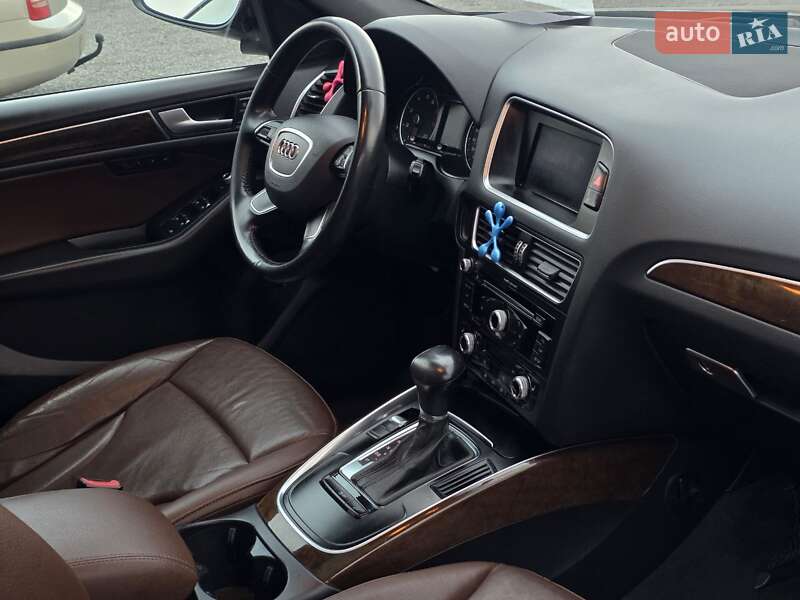 Позашляховик / Кросовер Audi Q5 2013 в Тернополі фото 47 Позашляховик / Кросовер Audi Q5 2013 в Тернополі