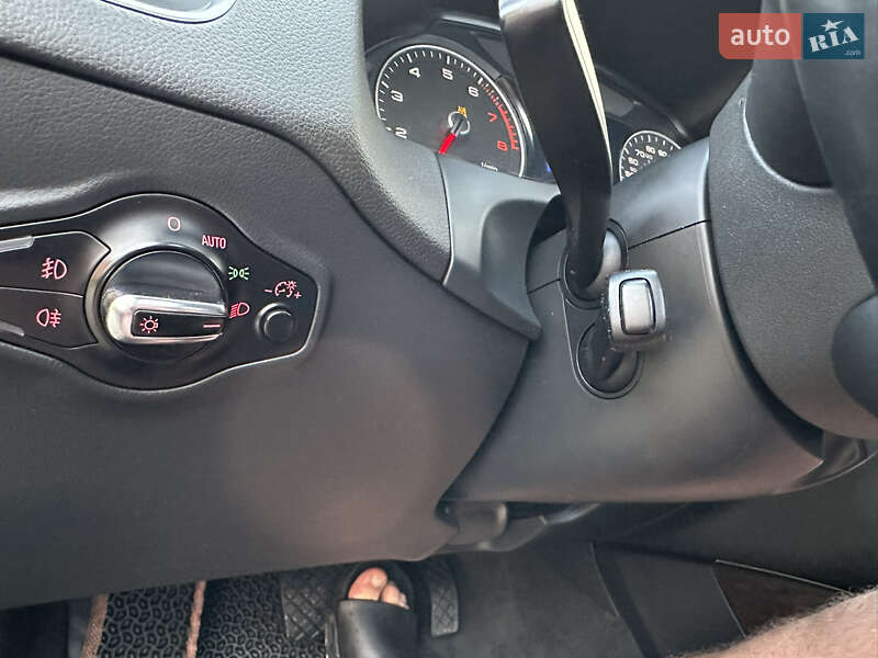 Внедорожник / Кроссовер Audi Q5 2014 в Косове фото 28 Внедорожник / Кроссовер Audi Q5 2014 в Косове