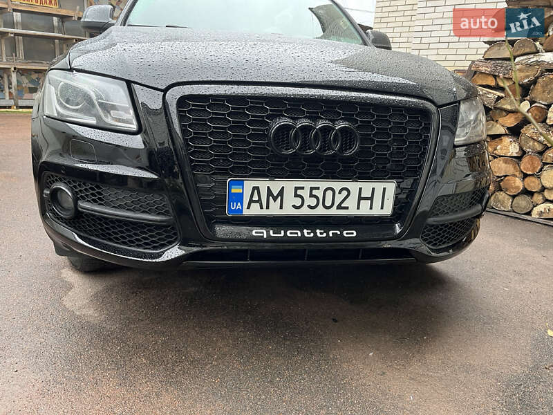 Внедорожник / Кроссовер Audi Q5 2011 в Коростене