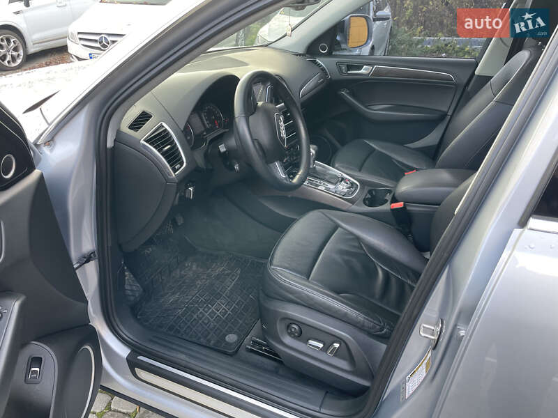 Позашляховик / Кросовер Audi Q5 2015 в Львові