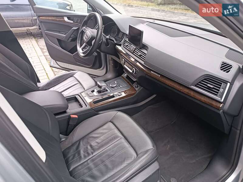 Позашляховик / Кросовер Audi Q5 2019 в Хмельницькому фото 22 Позашляховик / Кросовер Audi Q5 2019 в Хмельницькому