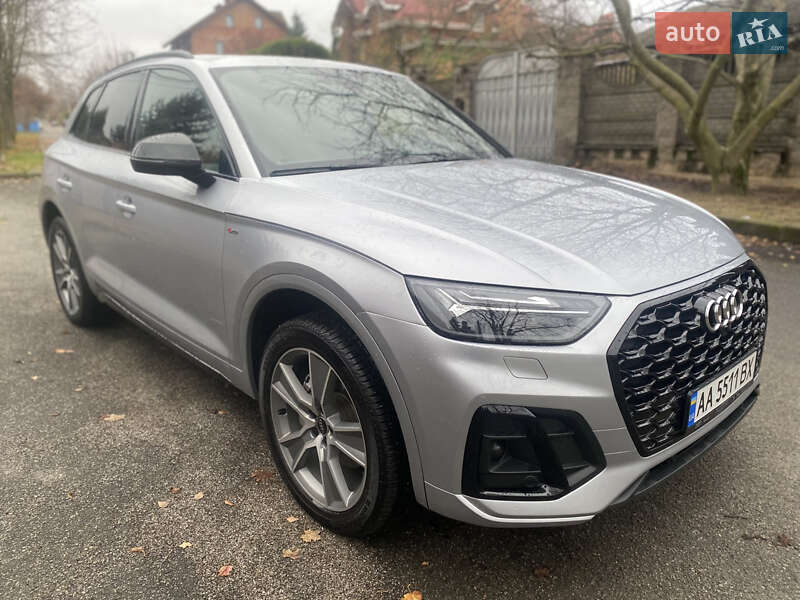 Позашляховик / Кросовер Audi Q5 2020 в Києві фото 6 Позашляховик / Кросовер Audi Q5 2020 в Києві