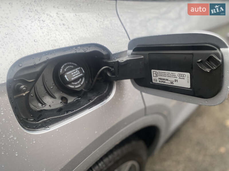 Позашляховик / Кросовер Audi Q5 2020 в Києві фото 17 Позашляховик / Кросовер Audi Q5 2020 в Києві
