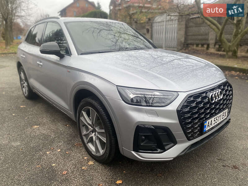 Позашляховик / Кросовер Audi Q5 2020 в Києві фото 32 Позашляховик / Кросовер Audi Q5 2020 в Києві