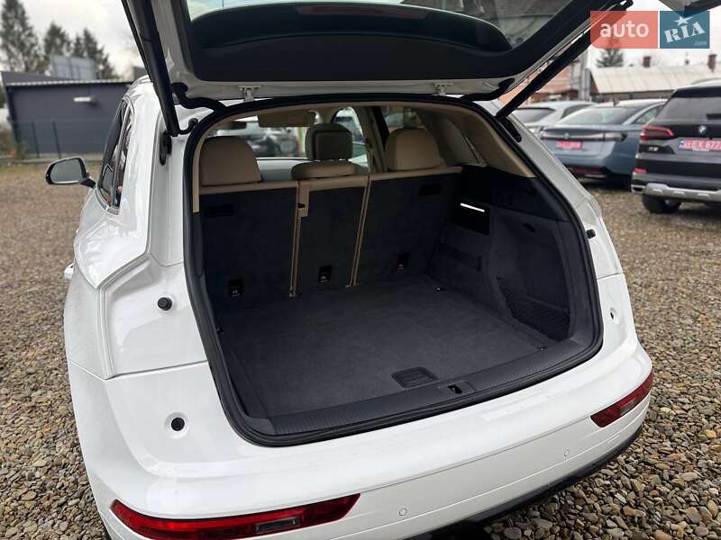 Позашляховик / Кросовер Audi Q5 2017 в Стрию фото 14 Позашляховик / Кросовер Audi Q5 2017 в Стрию