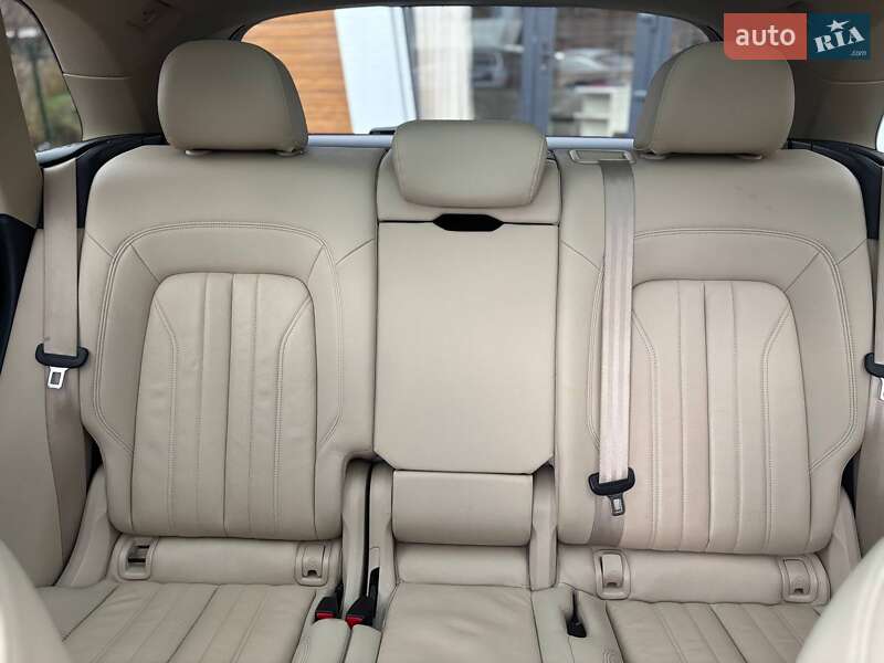 Позашляховик / Кросовер Audi Q5 2017 в Стрию фото 38 Позашляховик / Кросовер Audi Q5 2017 в Стрию