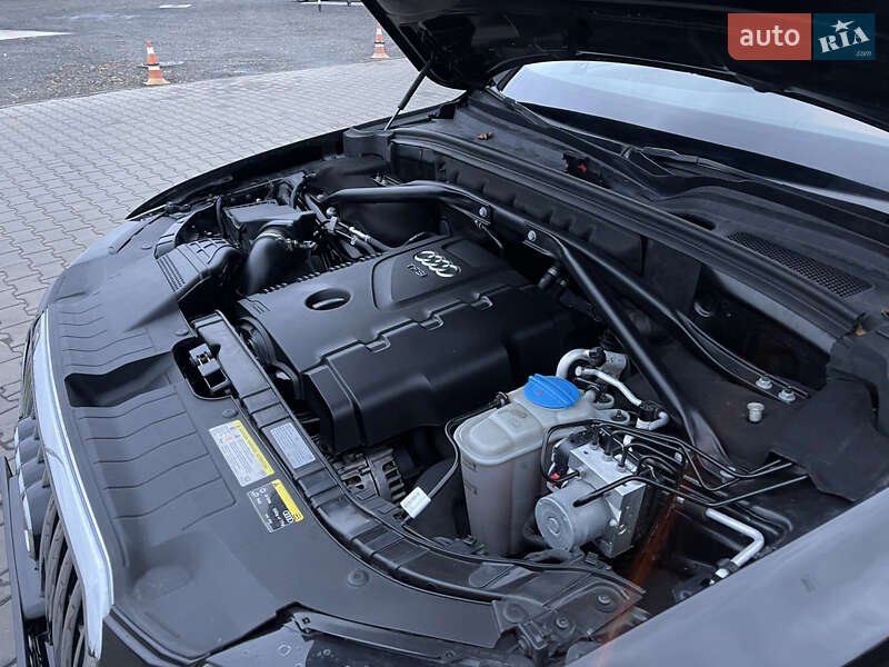 Позашляховик / Кросовер Audi Q5 2016 в Луцьку