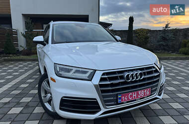 Внедорожник / Кроссовер Audi Q5 2018 в Стрые