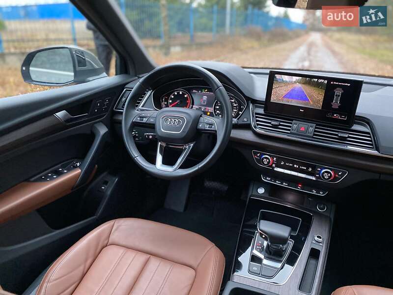 Внедорожник / Кроссовер Audi Q5 2022 в Киеве