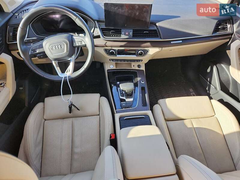 Позашляховик / Кросовер Audi Q5 2021 в Вінниці