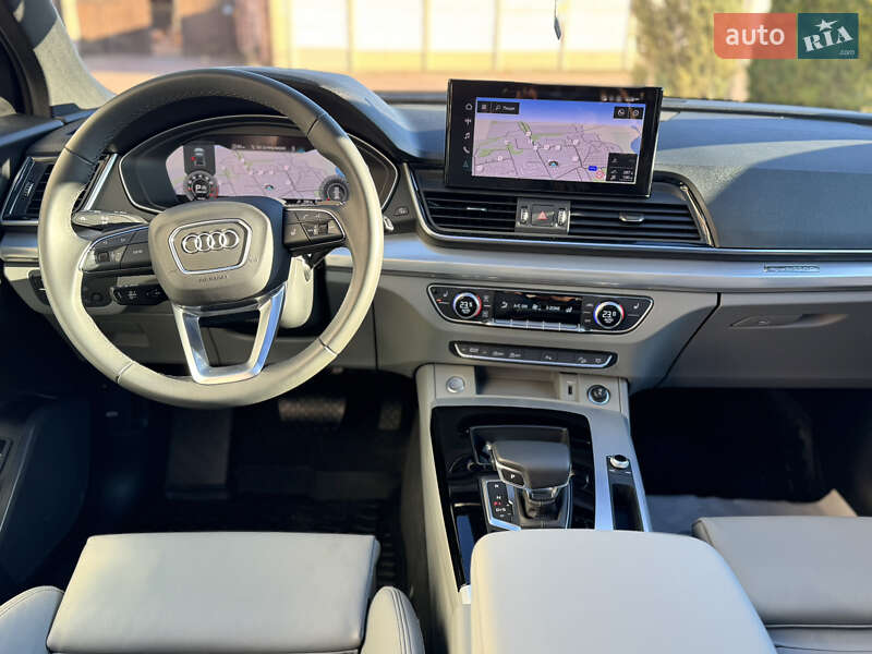 Внедорожник / Кроссовер Audi Q5 2024 в Стрые