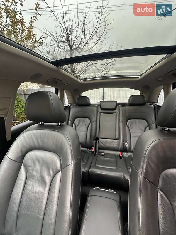 Позашляховик / Кросовер Audi Q5 2010 в Черкасах фото 26 Позашляховик / Кросовер Audi Q5 2010 в Черкасах