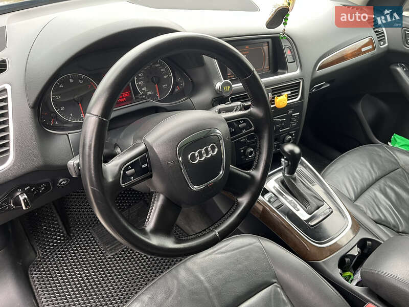 Внедорожник / Кроссовер Audi Q5 2010 в Чернигове фото 10 Внедорожник / Кроссовер Audi Q5 2010 в Чернигове