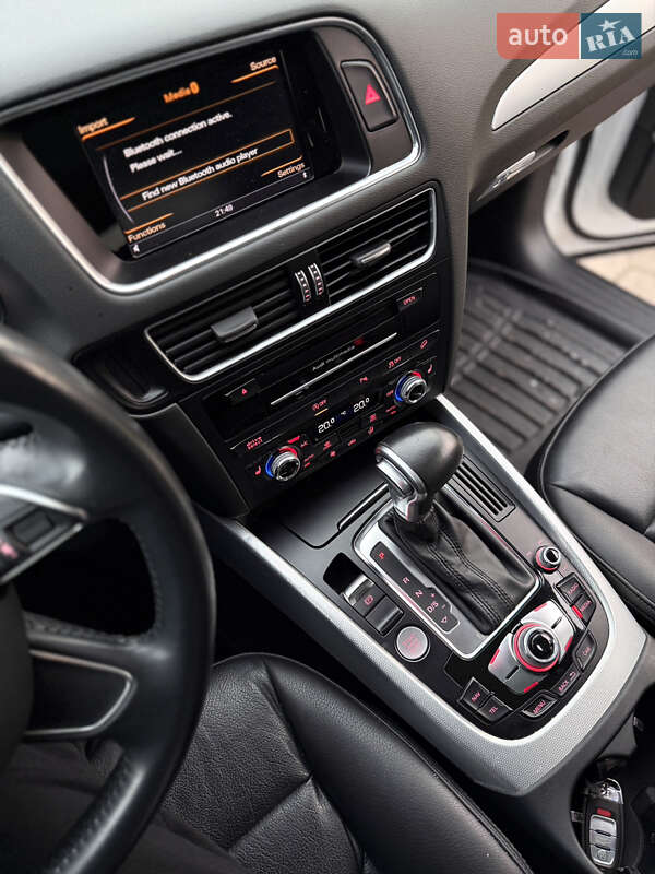 Внедорожник / Кроссовер Audi Q5 2015 в Костополе