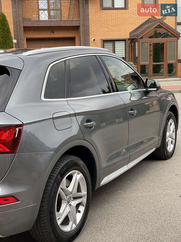 Внедорожник / Кроссовер Audi Q5 2018 в Виннице фото 11 Внедорожник / Кроссовер Audi Q5 2018 в Виннице