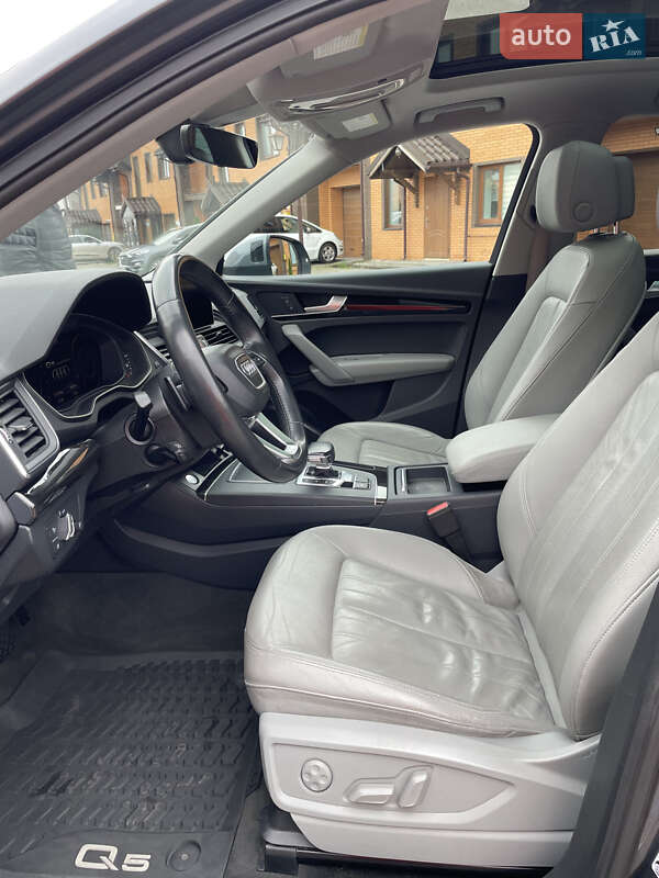 Внедорожник / Кроссовер Audi Q5 2018 в Виннице фото 31 Внедорожник / Кроссовер Audi Q5 2018 в Виннице