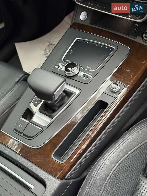 Позашляховик / Кросовер Audi Q5 2019 в Броварах фото 26 Позашляховик / Кросовер Audi Q5 2019 в Броварах