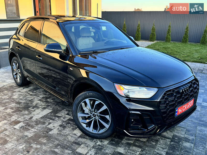 Внедорожник / Кроссовер Audi Q5 2024 в Стрые