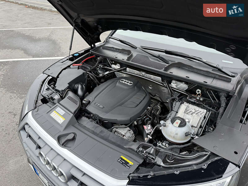 Позашляховик / Кросовер Audi Q5 2018 в Дніпрі