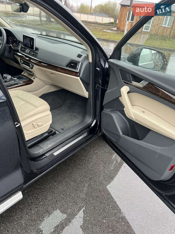 Позашляховик / Кросовер Audi Q5 2018 в Чернігові фото 8 Позашляховик / Кросовер Audi Q5 2018 в Чернігові