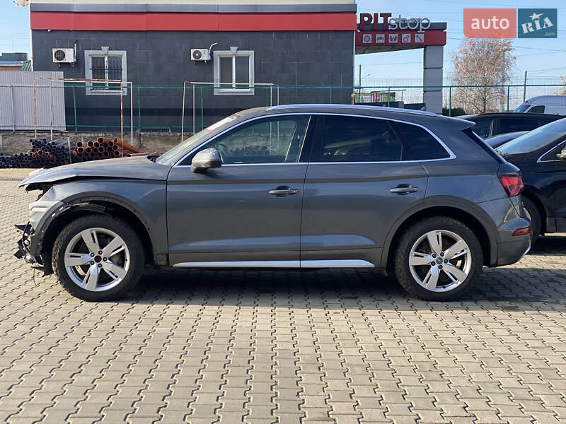 Позашляховик / Кросовер Audi Q5 2018 в Луцьку фото 3 Позашляховик / Кросовер Audi Q5 2018 в Луцьку
