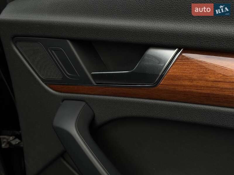 Позашляховик / Кросовер Audi Q5 2020 в Рівному