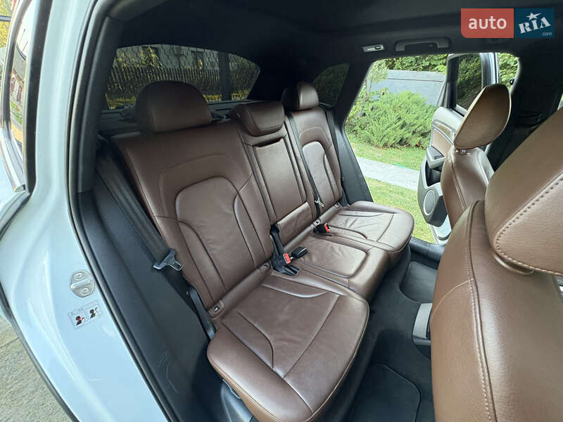 Внедорожник / Кроссовер Audi Q5 2016 в Львове