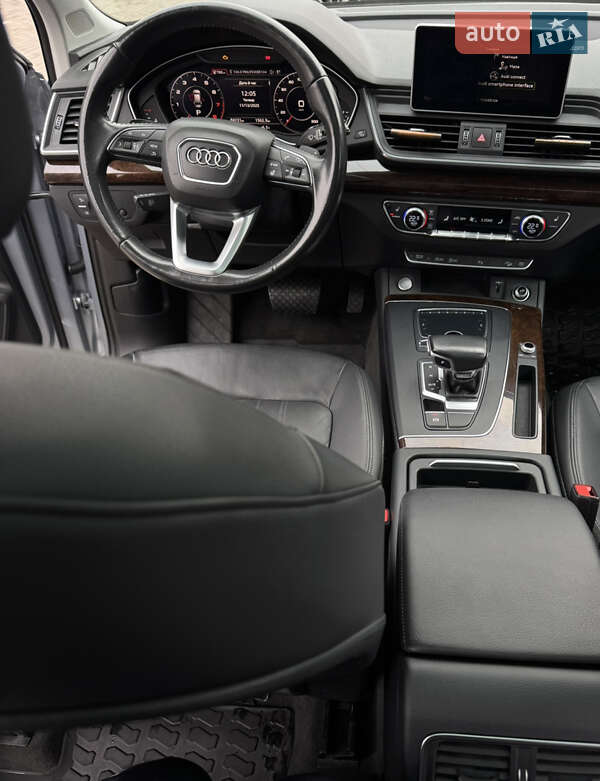 Позашляховик / Кросовер Audi Q5 2018 в Києві фото 4 Позашляховик / Кросовер Audi Q5 2018 в Києві