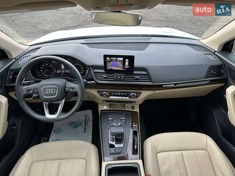 Позашляховик / Кросовер Audi Q5 2020 в Львові фото 24 Позашляховик / Кросовер Audi Q5 2020 в Львові