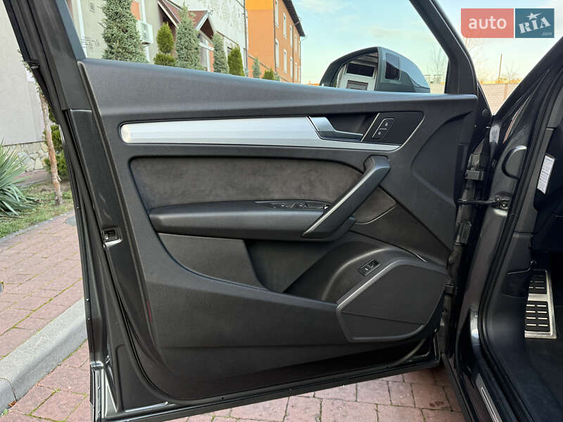 Позашляховик / Кросовер Audi Q5 2016 в Стрию фото 47 Позашляховик / Кросовер Audi Q5 2016 в Стрию