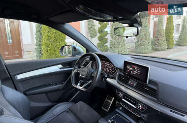 Внедорожник / Кроссовер Audi Q5 2016 в Стрые