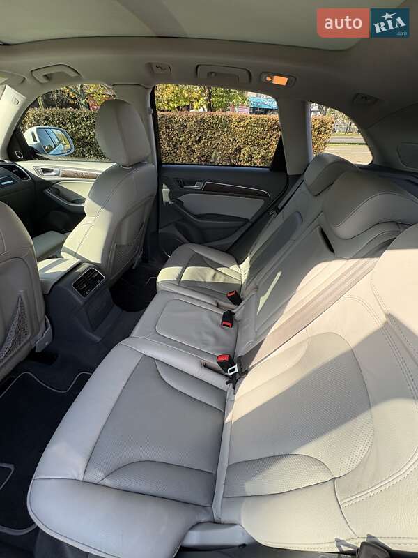Позашляховик / Кросовер Audi Q5 2017 в Одесі фото 23 Позашляховик / Кросовер Audi Q5 2017 в Одесі
