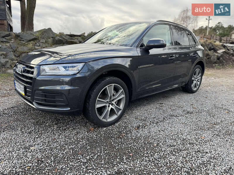 Позашляховик / Кросовер Audi Q5 2018 в Львові фото 18 Позашляховик / Кросовер Audi Q5 2018 в Львові