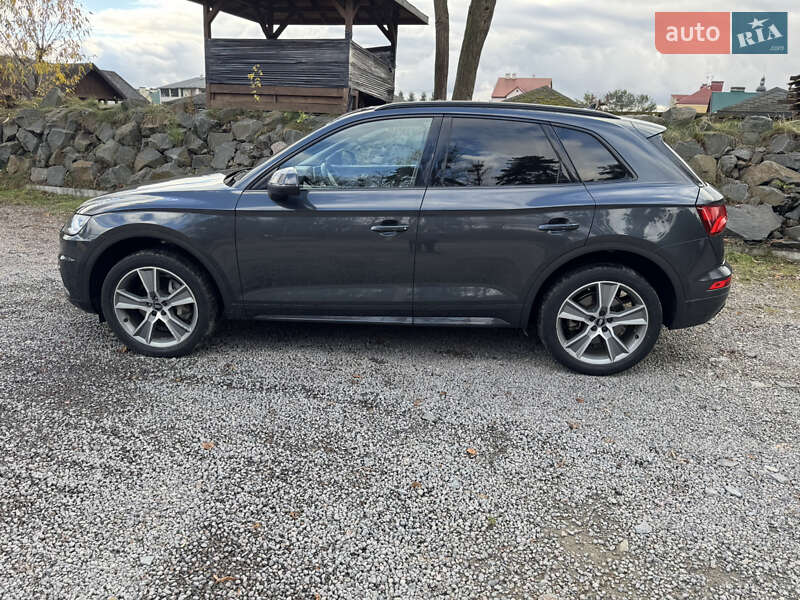 Позашляховик / Кросовер Audi Q5 2018 в Львові фото 20 Позашляховик / Кросовер Audi Q5 2018 в Львові