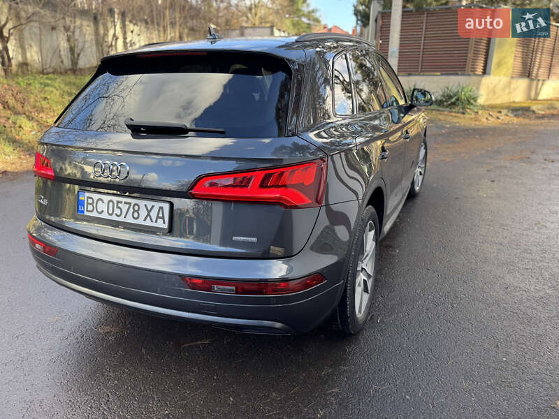 Позашляховик / Кросовер Audi Q5 2018 в Львові фото 25 Позашляховик / Кросовер Audi Q5 2018 в Львові