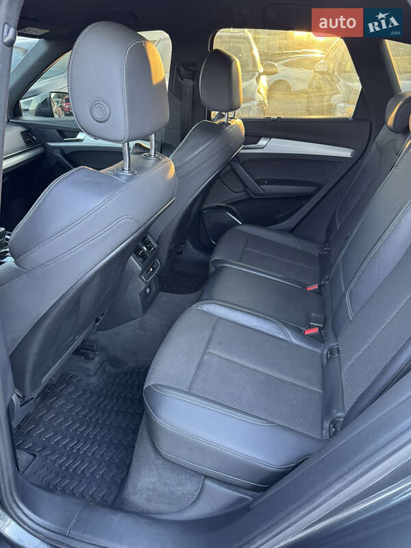 Внедорожник / Кроссовер Audi Q5 2020 в Ивано-Франковске фото 23 Внедорожник / Кроссовер Audi Q5 2020 в Ивано-Франковске
