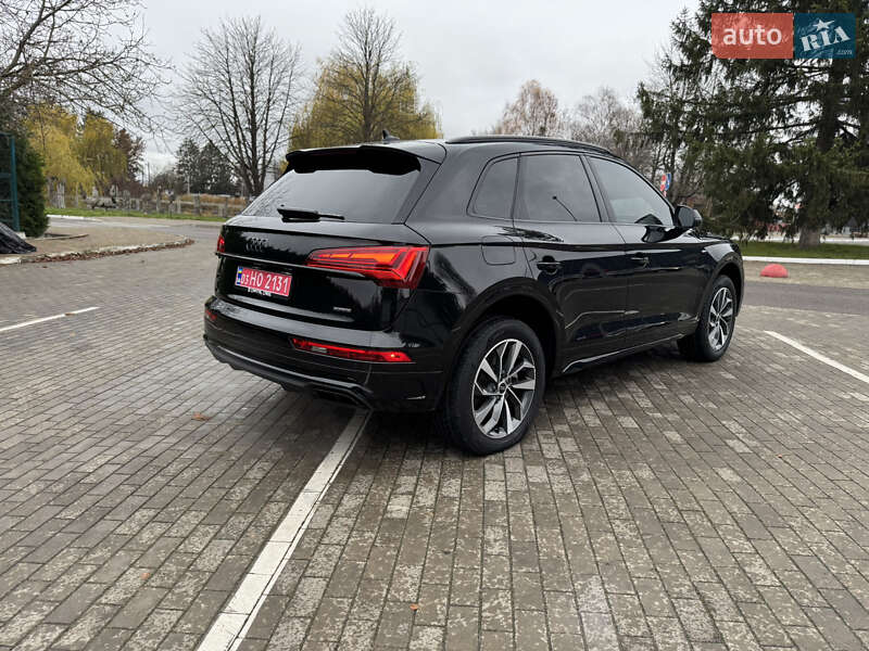 Позашляховик / Кросовер Audi Q5 2024 в Луцьку