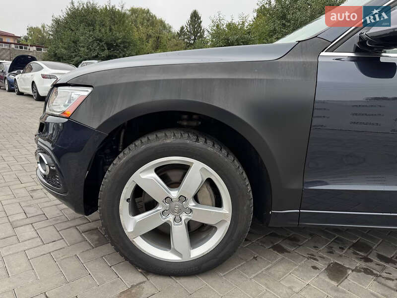 Позашляховик / Кросовер Audi Q5 2016 в Луцьку