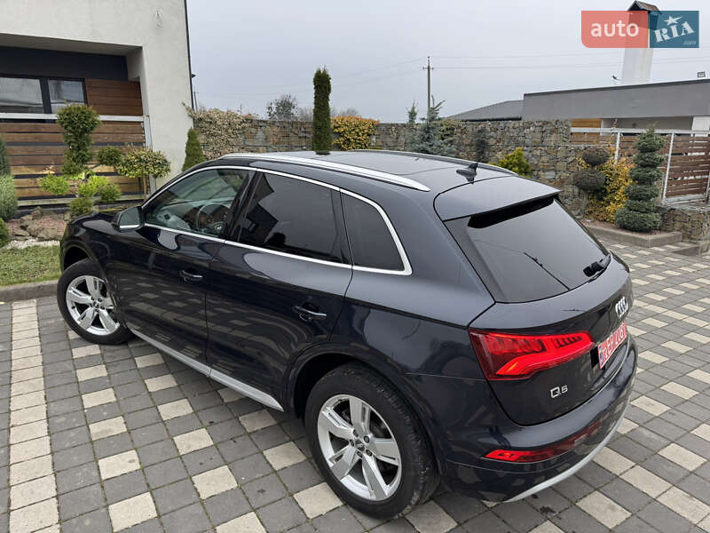 Позашляховик / Кросовер Audi Q5 2018 в Стрию