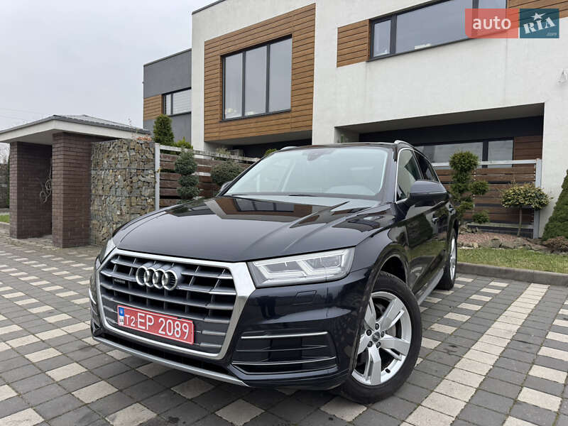 Позашляховик / Кросовер Audi Q5 2018 в Стрию