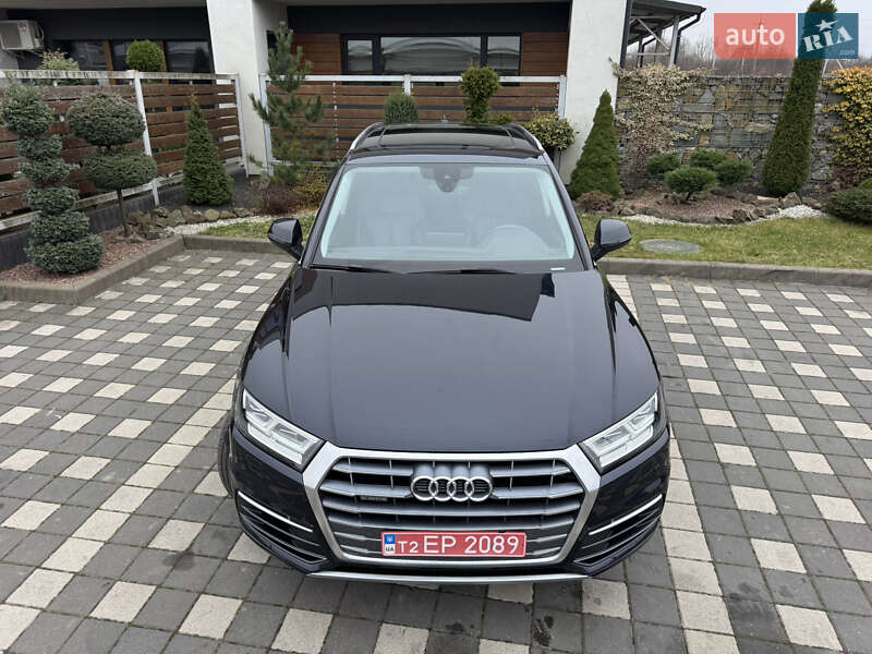 Позашляховик / Кросовер Audi Q5 2018 в Стрию