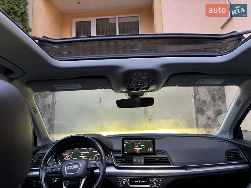 Позашляховик / Кросовер Audi Q5 2018 в Стрию