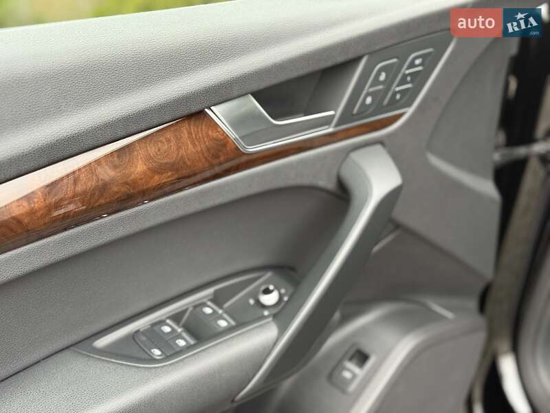 Внедорожник / Кроссовер Audi Q5 2017 в Львове фото 48 Внедорожник / Кроссовер Audi Q5 2017 в Львове