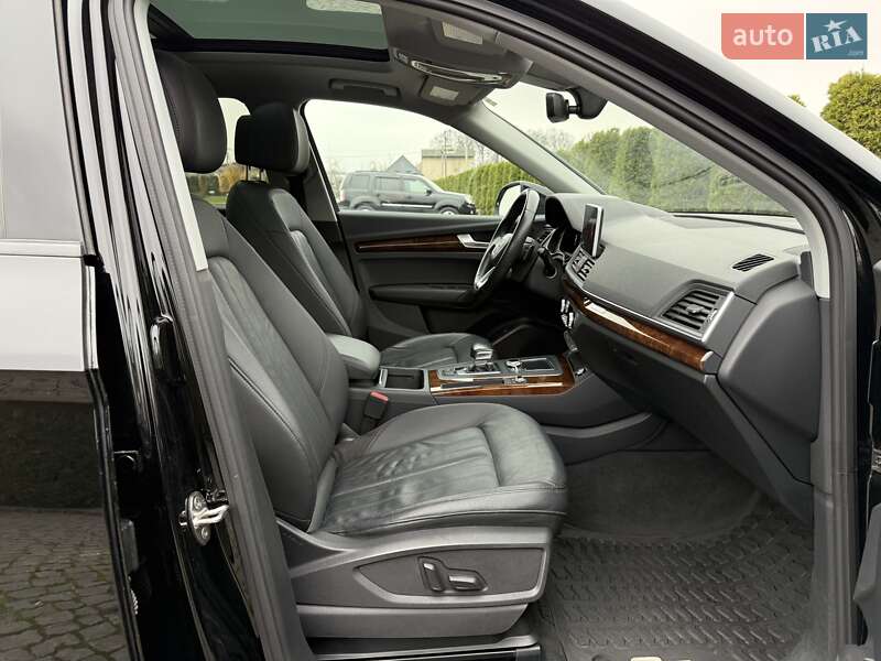 Внедорожник / Кроссовер Audi Q5 2017 в Львове фото 77 Внедорожник / Кроссовер Audi Q5 2017 в Львове