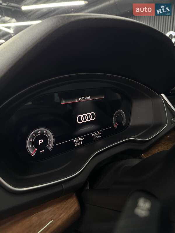 Внедорожник / Кроссовер Audi Q5 2020 в Киеве